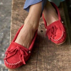 Minnetonka Kilty Moccasins